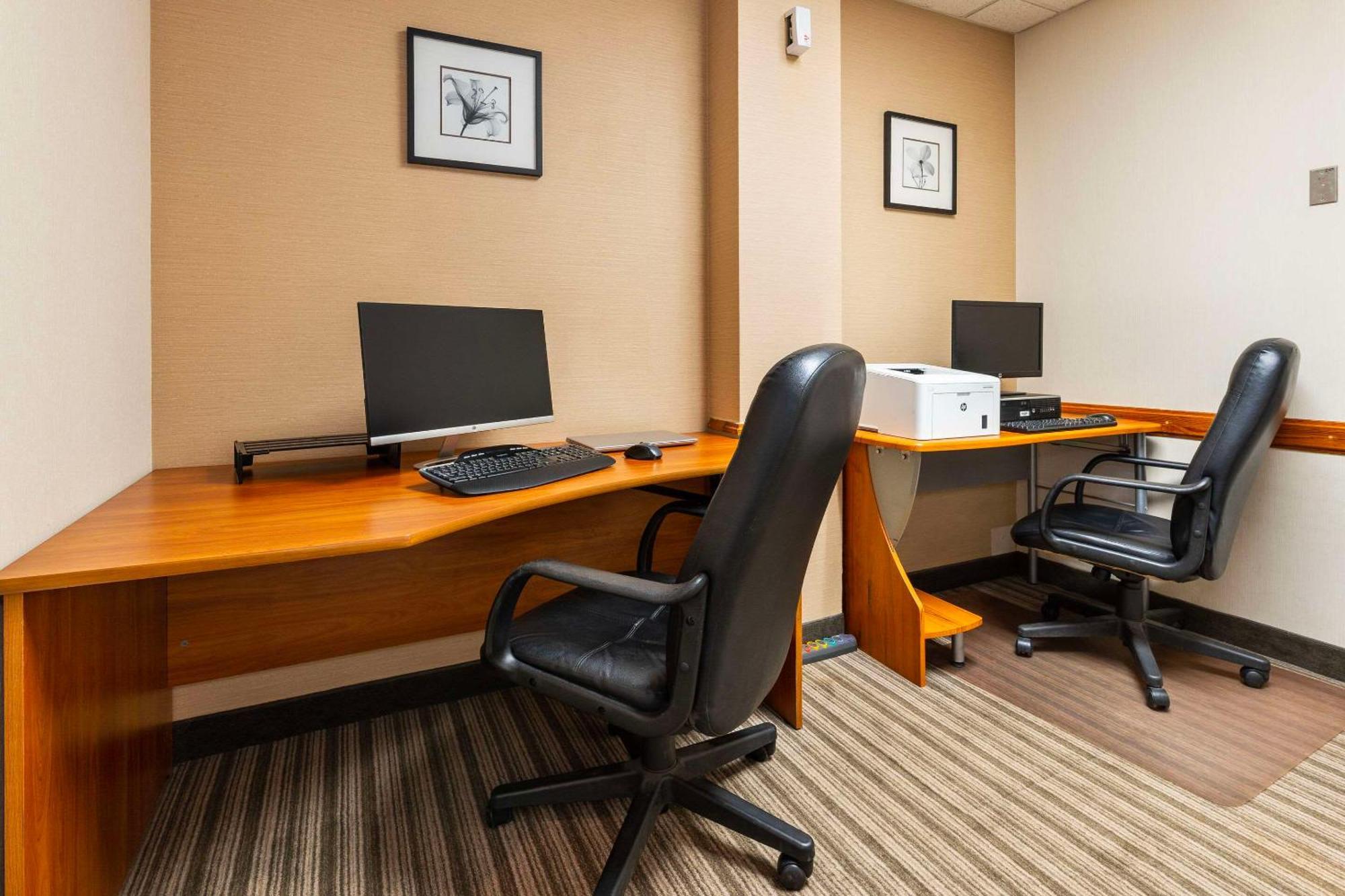 Allure Hotel & Conference Centre, Ascend Hotel Collection Barrie Buitenkant foto